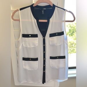 Light and Flowy Aqua Top (Black/White)